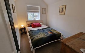 3 Bedroom Country Family Home Near Masham